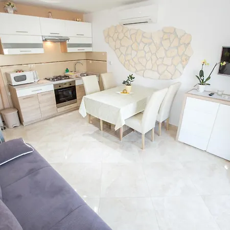 With Parking Space Lopar, Rab - 23156 لوبار