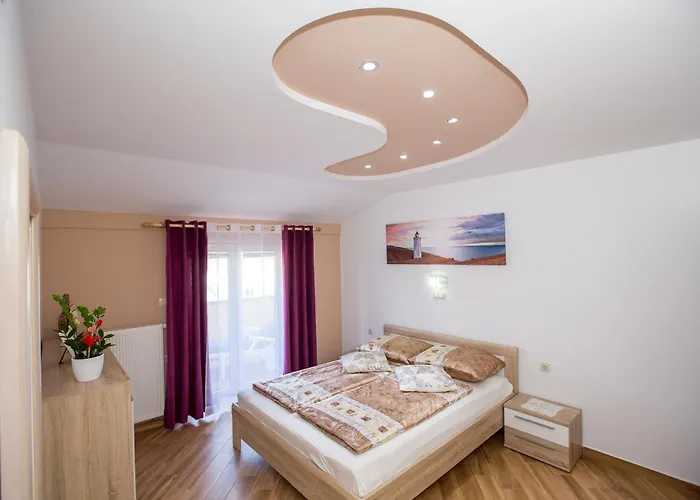 With Parking Space Lopar, Rab - 23156 Appartement *