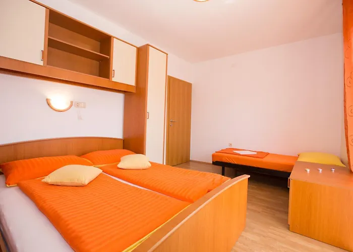 With Parking Space Lopar, Rab - 23156 Appartement Lopar