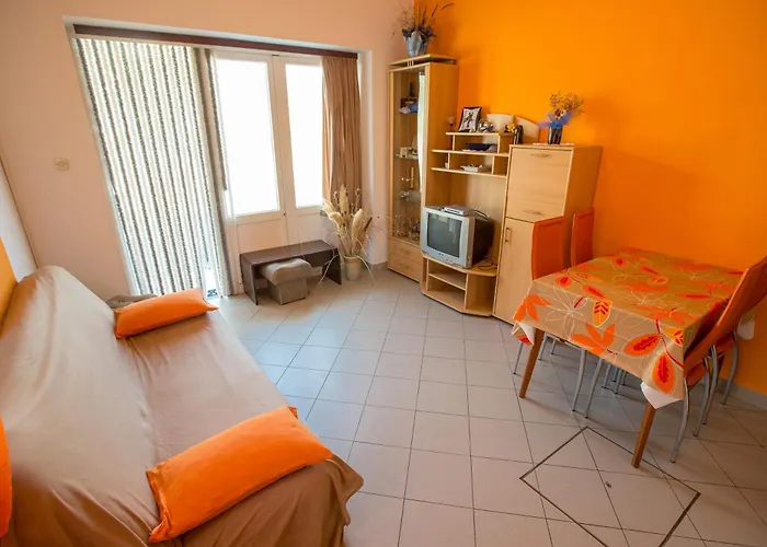 With Parking Space Lopar, Rab - 23156 Апартаменты Лопар