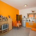דירה With Parking Space Lopar, Rab - 23156 לופאר